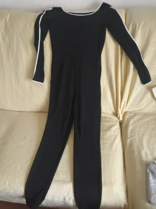 Falda, monos, cambian las tallas. Preguntar talla