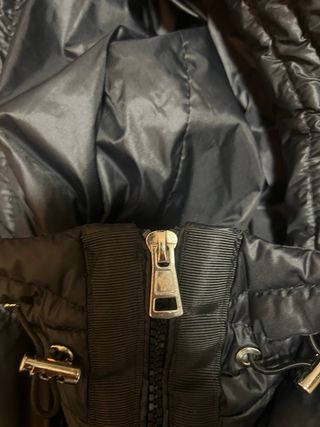 Moncler Piumino con Cappuccio Nero