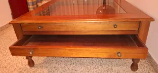 Mesa centro madera y cristal con dos cajones