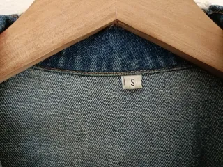 Cazadora vaquera bordada Mekkdes