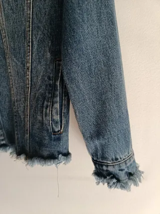 Cazadora vaquera bordada Mekkdes