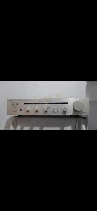 Amplificador Denon PMA-717