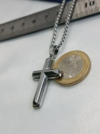 Colgante Cruz con cadena de acero inoxidable