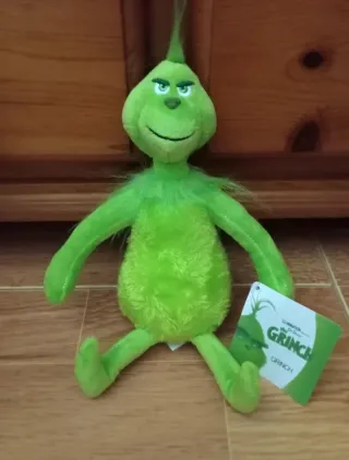 Pack 2 peluches: El Grinch y Max dog  (NUEVOS!)