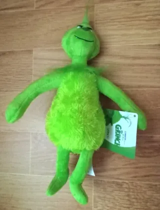 Pack 2 peluches: El Grinch y Max dog  (NUEVOS!)