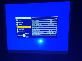 Proyector 3LCD Panasonic PT-LB51NTE  1 024 x 768