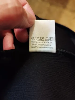 Vestido elegante ajustado con encaje