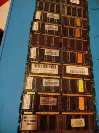 512 MB SD RAM DDR