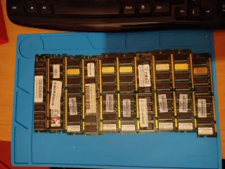 512 MB SD RAM DDR