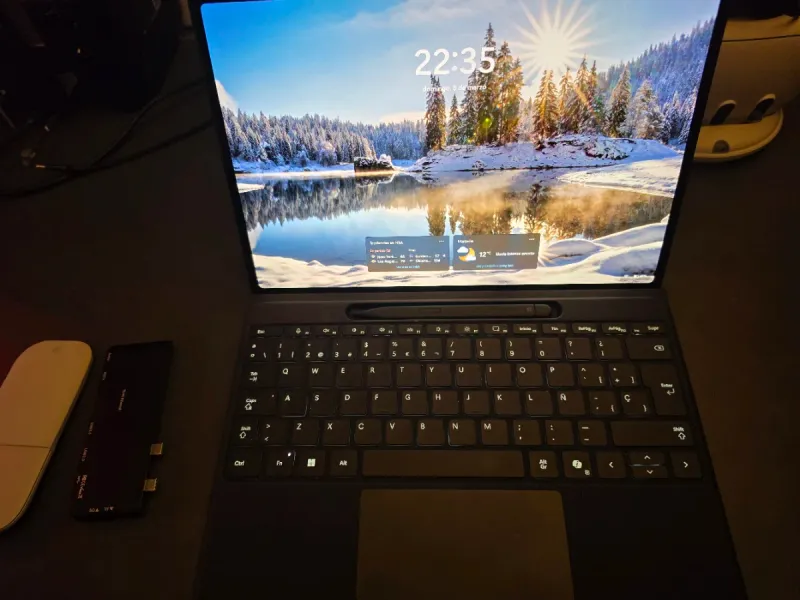 Surface Pro 11 1TB 16GB RAM + Teclado original