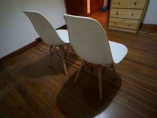Sillas estilo nórdico blancas (2 unidades)