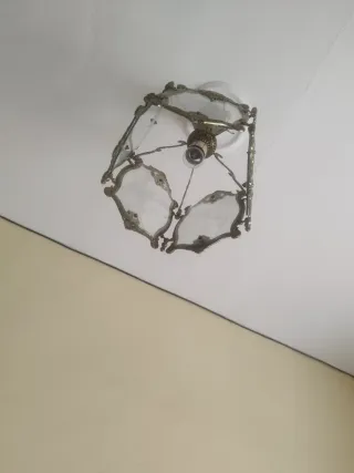 Lámpara de techo colgante dorada