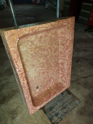 Fregadero,pica,lavabo de piedra roja antigua