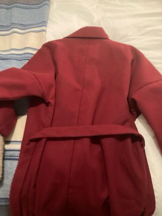 Abrigo Skfk nuevo talla 38