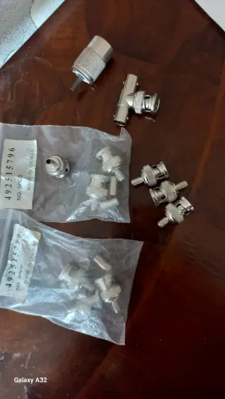 Connettori BNC e PL-259