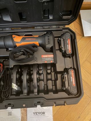 Herramienta VEVOR Prensador Tuberías Eléctricas