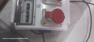 Cuadro Eléctrico con Enchufes