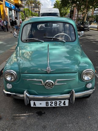 SEAT 800 1980