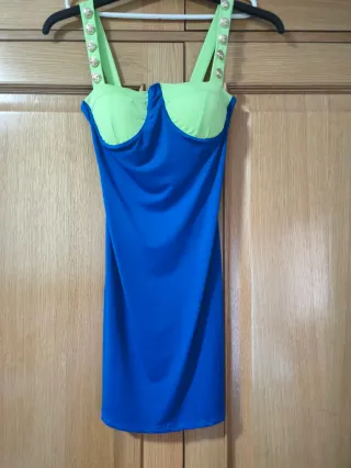 Sin estrenar y otras un solo uso. Preguntar talla