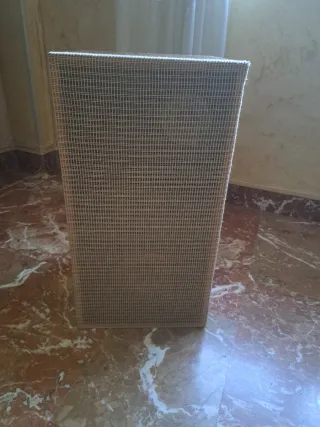 Altavoces Grandes Beige y Marrón