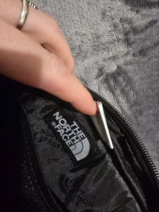 Riñonera The North Face Negra Nueva con Etiquetas