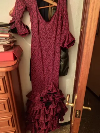 Traje Flamenca Buganvilla con Encaje