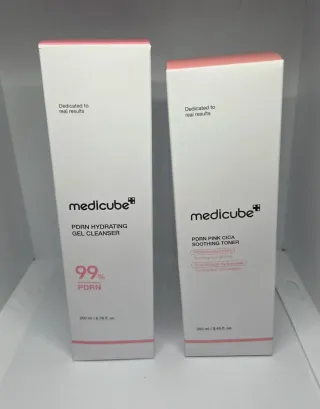 Medicube PDRN Gel Cleanser y Toner Rosa