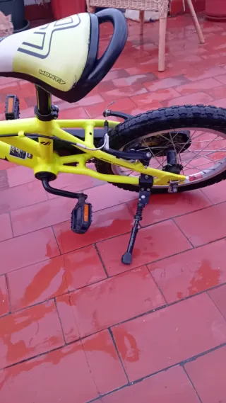 Bicicleta Monty 16 para niñ@s de 3 a 7 años