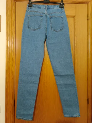 Pantalón vaquero Mom azul