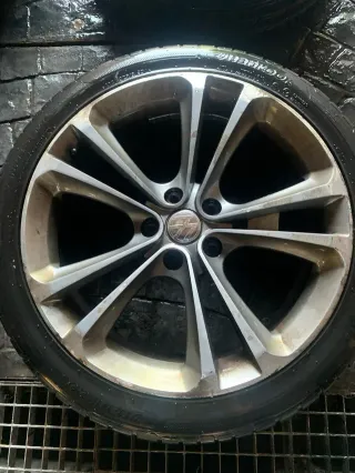 Llantas 18 tipo VW + Neumáticos Hankook