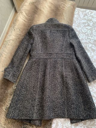 Abrigo entallado tejido en color B/N