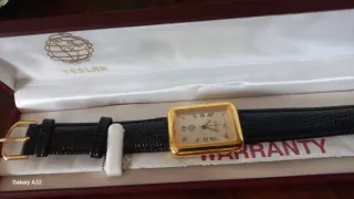 Orologio da polso Teslar oro e nero