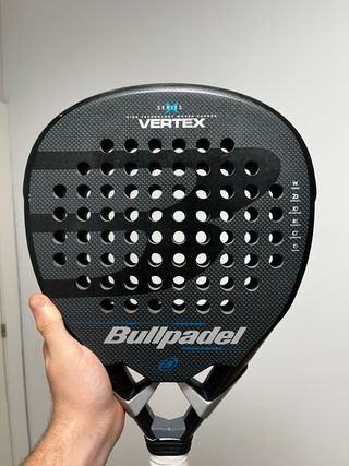 Pala Bullpadel Vertex Serie X.