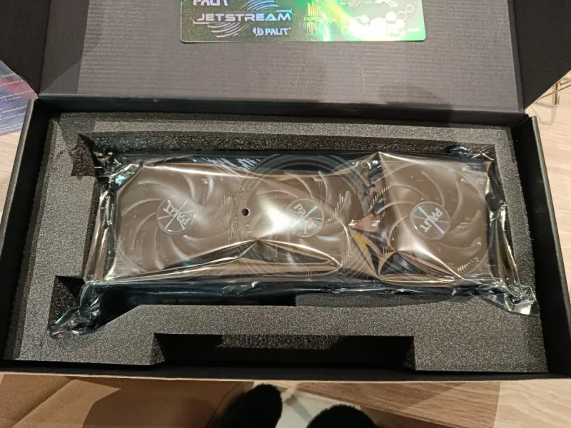 Palit GeForce RTX 5070 Ti 16GB afbeelding 2
