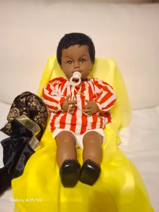 Angelo Negro Sebino vintage doll Piangente