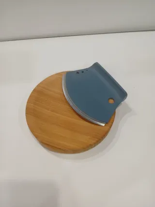 Mezzaluna e tagliere BergHoff