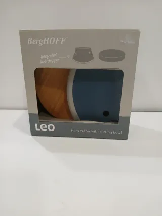 Mezzaluna e tagliere BergHoff