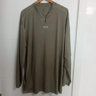 Camiseta Oakley manga larga verde oliva
