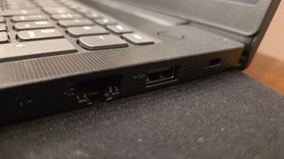 Portátil Lenovo V15 G4 i5 16GB RAM SSD 512GB