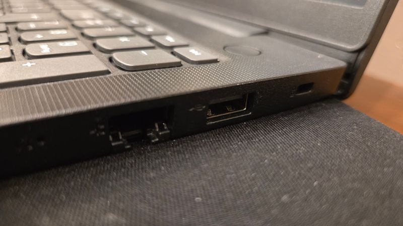 Portátil Lenovo V15 G4 i5 16GB RAM SSD 512GB afbeelding 7