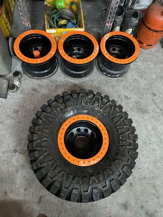 Llantas y Neumáticos 37