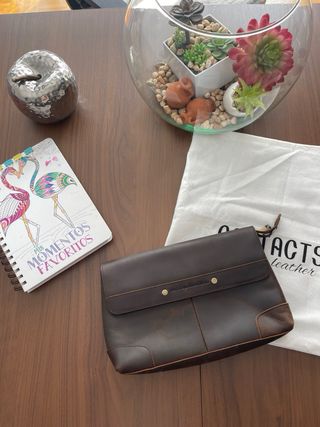 Bolso de mano de piel genuina Contacts