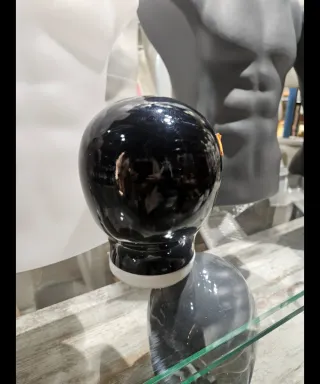 Cabeza maniquí de  hombre  con rostro.
