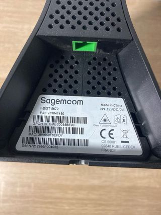 Ruter Sagemcom F@st 560 Negro