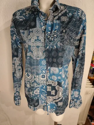 Camisa estampada patchwork