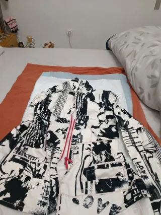 Chaqueta Estampada Blanco y Negro