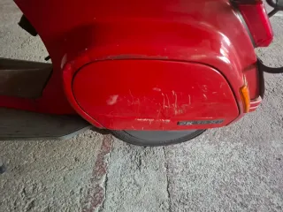 Vespa PK 75 - Año 1988
