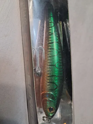 Lote señuelos spinning y popping