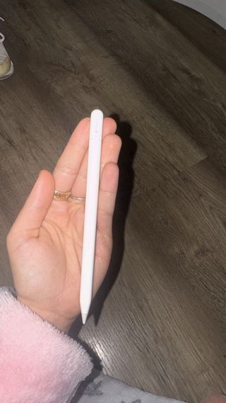 iPad 10ª Gen + Apple Pencil + Teclado Logi