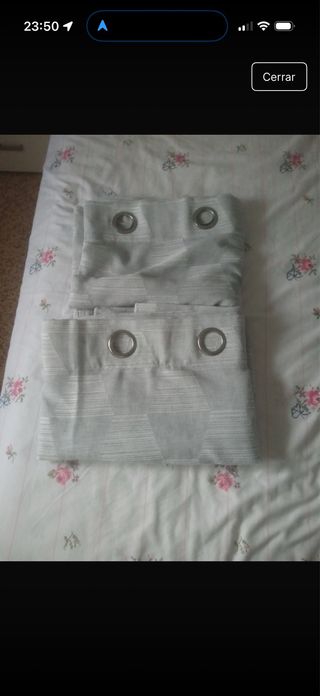 Cortinas grises con anillas